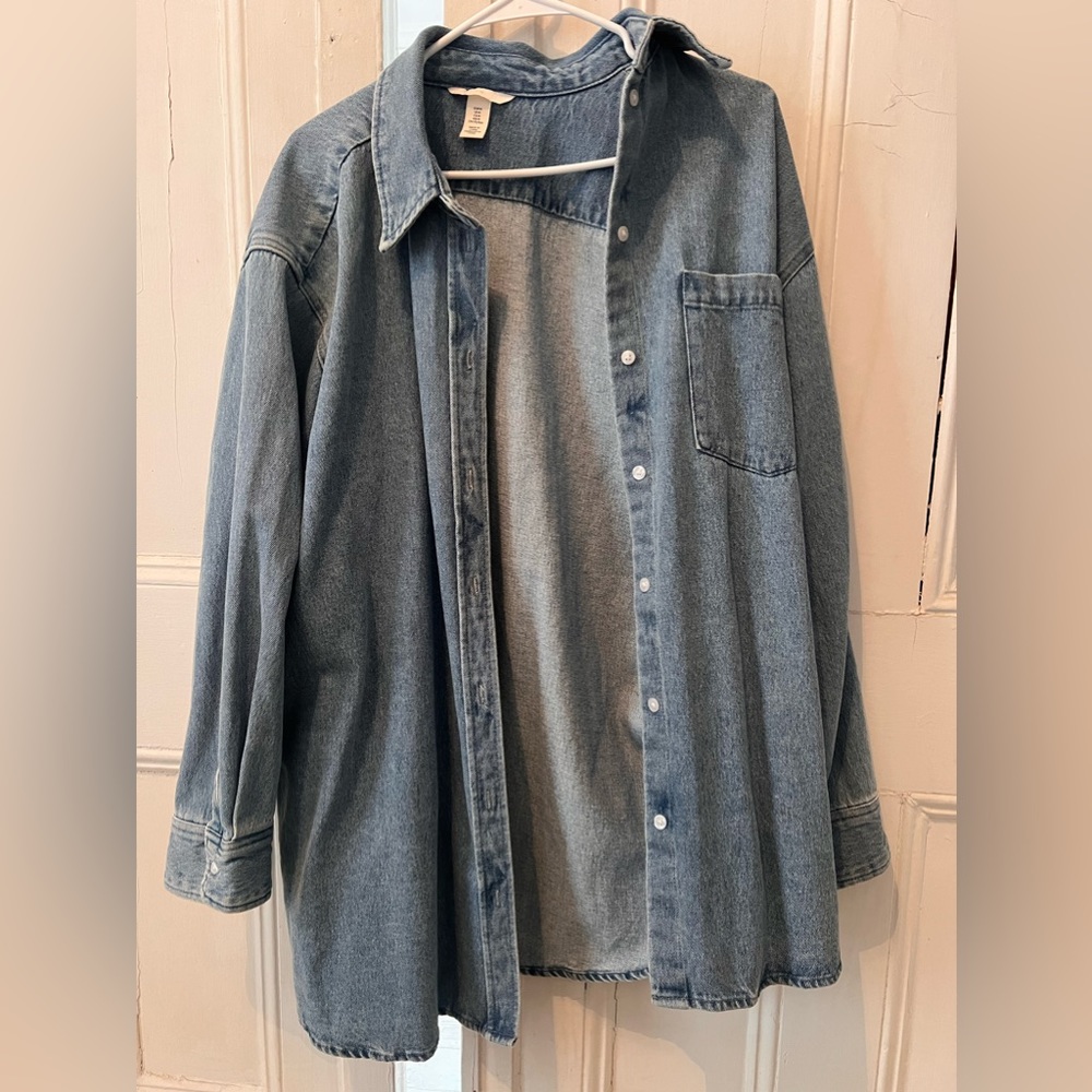 Oversized shirt